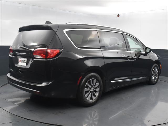 used 2019 Chrysler Pacifica car, priced at $17,333