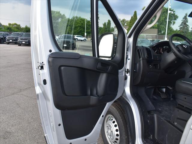 new 2024 Ram ProMaster 3500 car, priced at $48,319