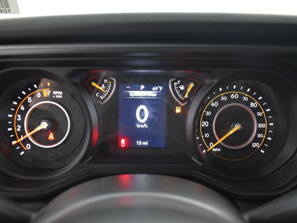 new 2025 Jeep Gladiator car, priced at $40,054