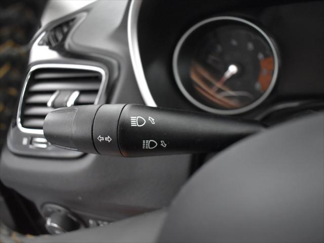 used 2019 Jeep Compass car, priced at $18,403