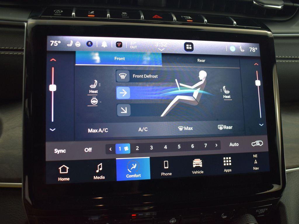 new 2025 Jeep Grand Cherokee L car, priced at $50,080