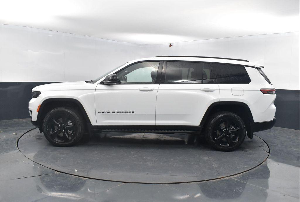 new 2025 Jeep Grand Cherokee L car, priced at $50,080