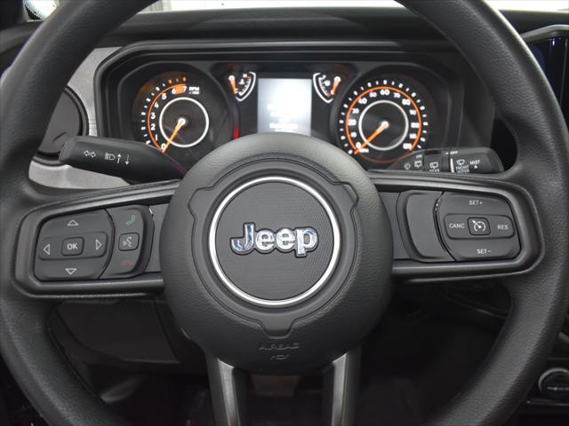 new 2025 Jeep Wrangler car, priced at $36,711