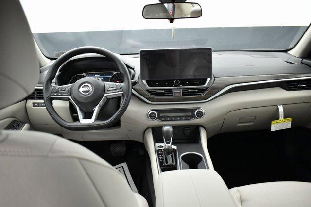 new 2025 Nissan Altima car, priced at $30,890