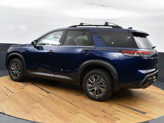 new 2024 Nissan Pathfinder car, priced at $43,710