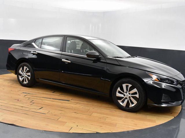 new 2025 Nissan Altima car, priced at $28,140