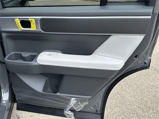 new 2025 Hyundai SANTA FE HEV car, priced at $40,120