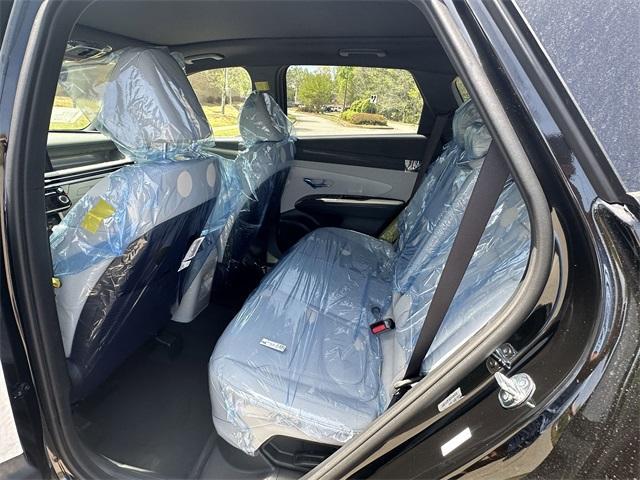 new 2025 Hyundai TUCSON Hybrid car, priced at $38,885