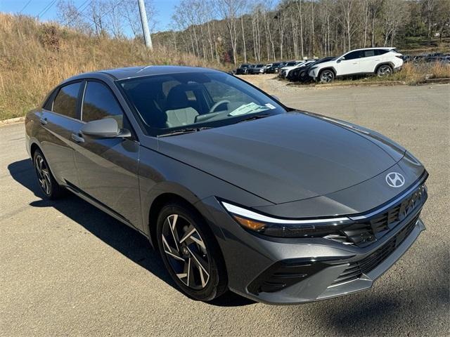 new 2025 Hyundai Elantra car, priced at $25,776