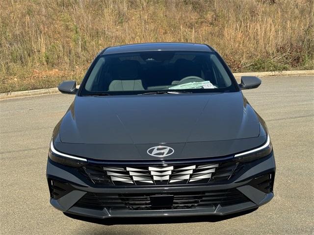 new 2025 Hyundai Elantra car, priced at $25,776