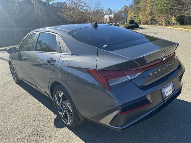 new 2025 Hyundai Elantra car, priced at $25,776