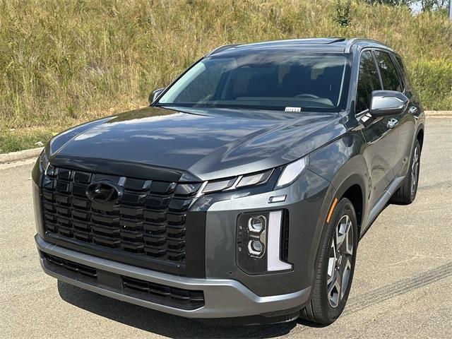 new 2025 Hyundai Palisade car, priced at $42,168