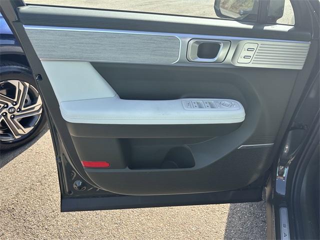 new 2025 Hyundai SANTA FE HEV car, priced at $52,049