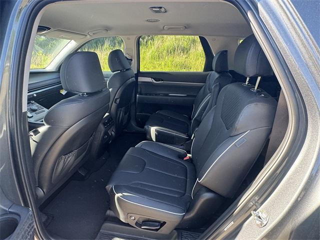 new 2025 Hyundai Palisade car, priced at $39,296