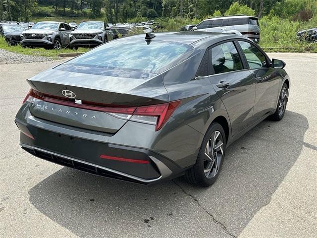 new 2024 Hyundai Elantra car, priced at $21,604