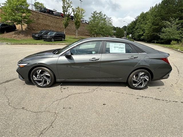 new 2024 Hyundai Elantra car, priced at $21,604