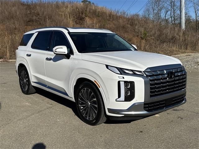 new 2025 Hyundai Palisade car, priced at $52,683