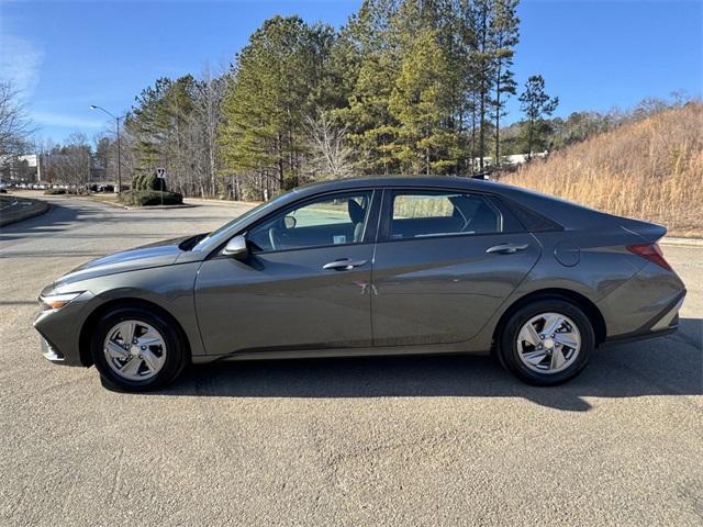 new 2025 Hyundai Elantra car, priced at $21,874