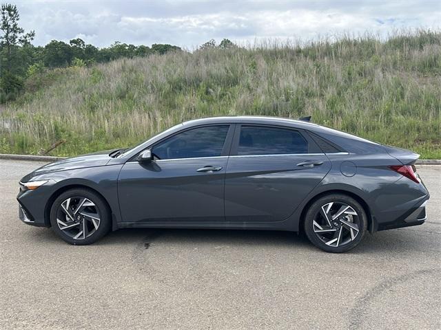 used 2024 Hyundai Elantra car, priced at $21,956