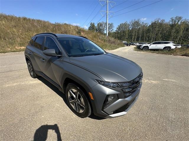 new 2025 Hyundai Tucson car, priced at $30,861