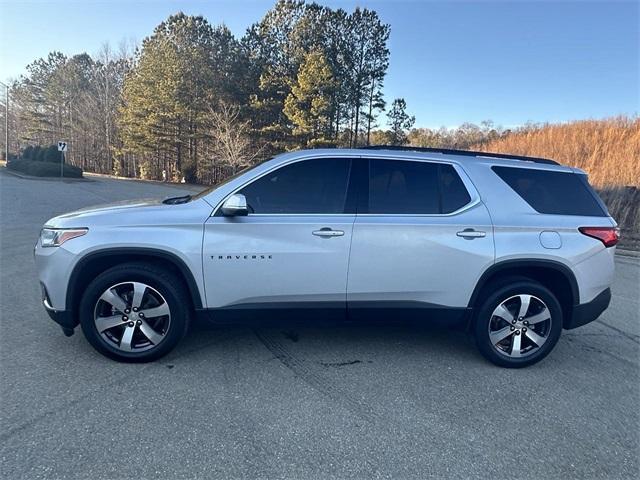 used 2021 Chevrolet Traverse car, priced at $28,885