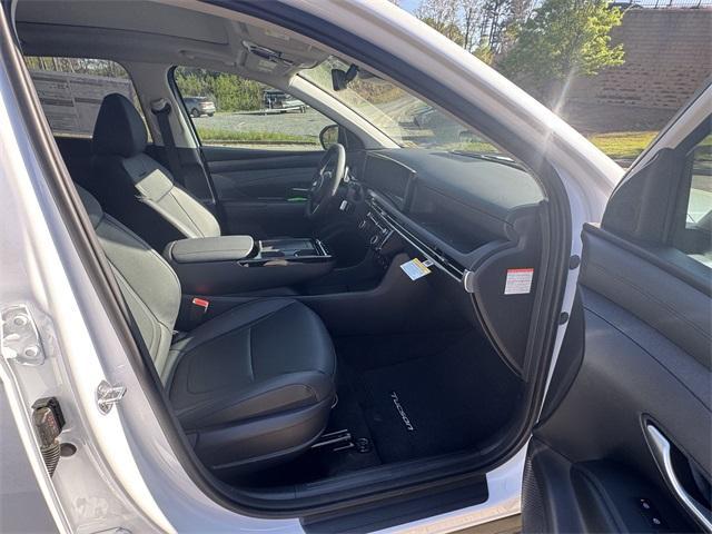 new 2025 Hyundai TUCSON Hybrid car, priced at $34,934
