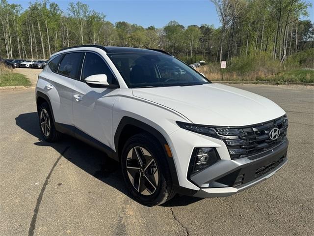 new 2025 Hyundai TUCSON Hybrid car, priced at $34,934