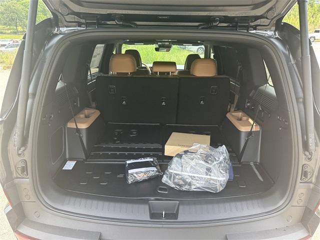 new 2025 Hyundai SANTA FE HEV car, priced at $46,093
