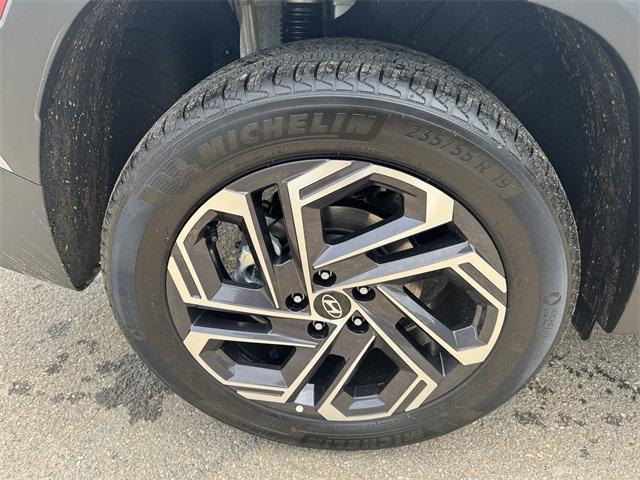 new 2025 Hyundai TUCSON Hybrid car, priced at $38,885