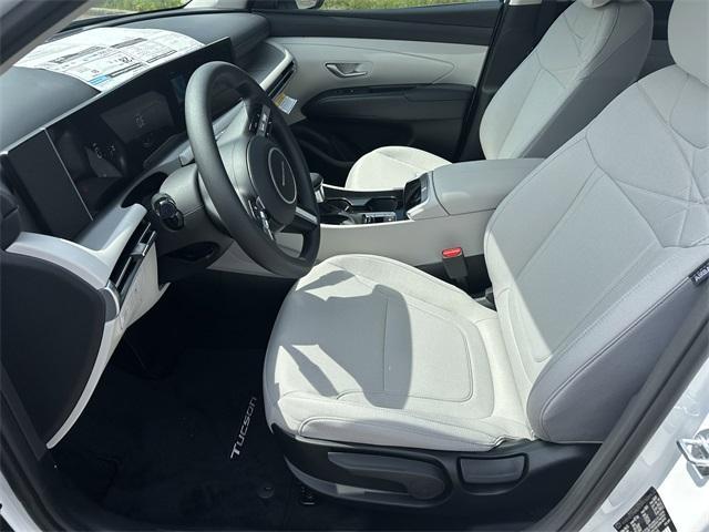 new 2025 Hyundai Tucson car, priced at $29,634