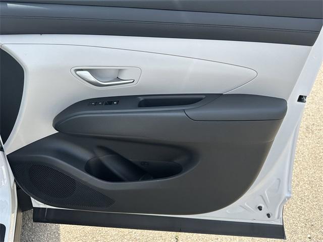 new 2025 Hyundai Tucson car, priced at $29,634