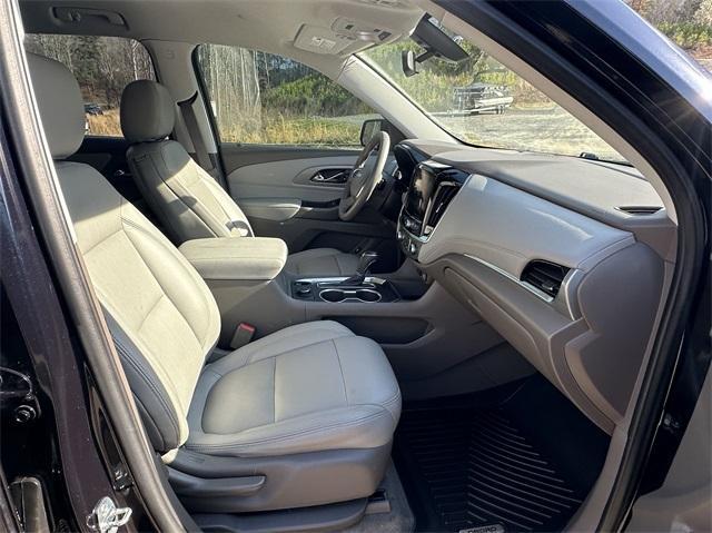 used 2020 Chevrolet Traverse car, priced at $23,170