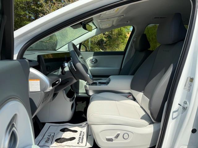 new 2026 Hyundai IONIQ 9 car, priced at $62,951