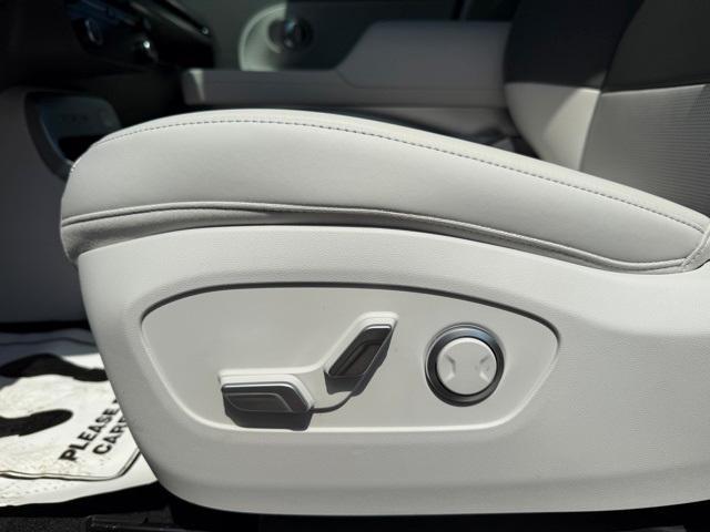 new 2026 Hyundai IONIQ 9 car, priced at $62,951