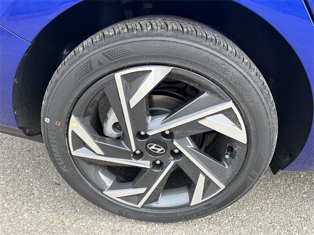 new 2025 Hyundai Elantra car, priced at $23,774