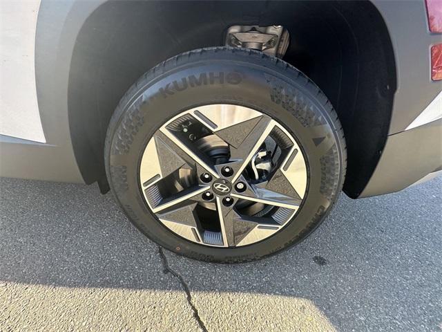 new 2025 Hyundai Tucson car, priced at $29,453