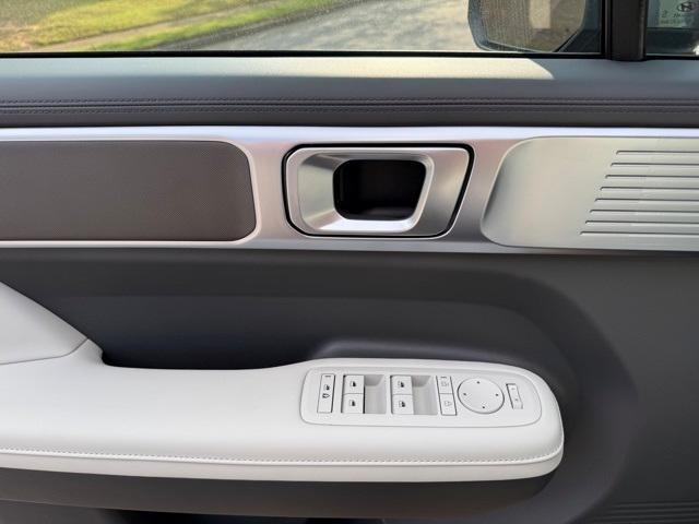 new 2026 Hyundai SANTA FE HEV car, priced at $233,275