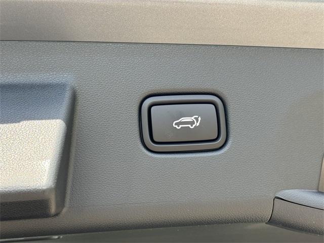 new 2025 Hyundai TUCSON Hybrid car, priced at $39,947