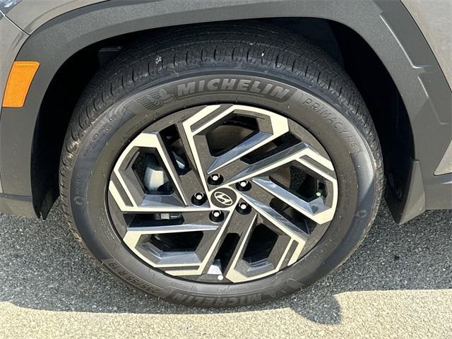 new 2025 Hyundai TUCSON Hybrid car, priced at $39,947