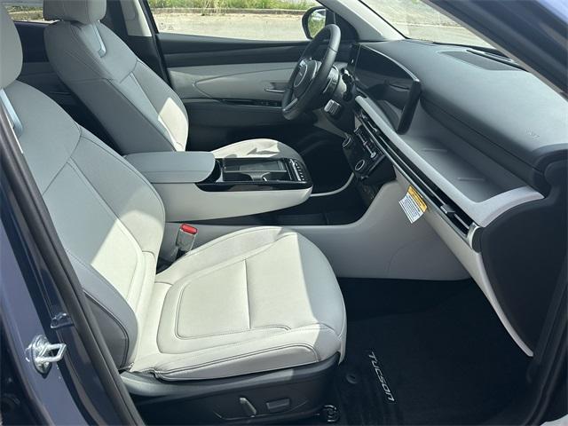 new 2025 Hyundai Tucson car, priced at $42,225