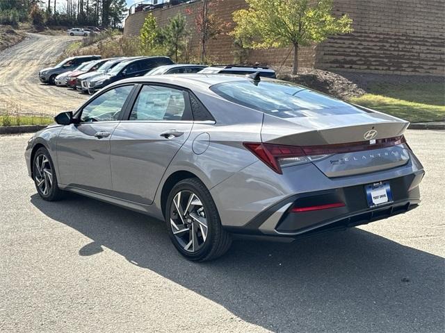 new 2025 Hyundai Elantra car, priced at $25,643