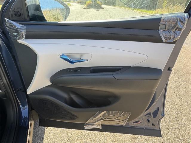 new 2025 Hyundai Tucson car, priced at $27,748