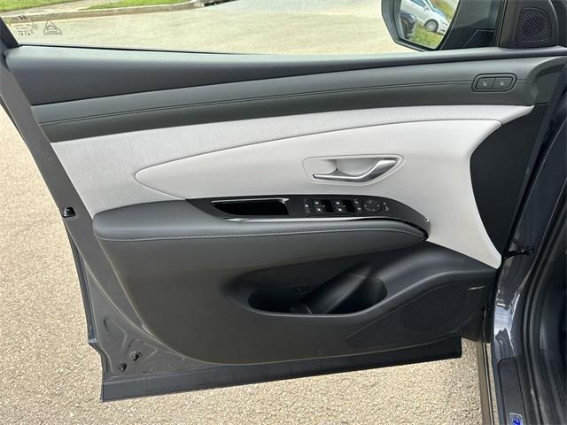 new 2025 Hyundai Tucson car, priced at $41,475