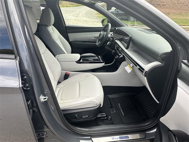 new 2025 Hyundai Tucson car, priced at $41,475