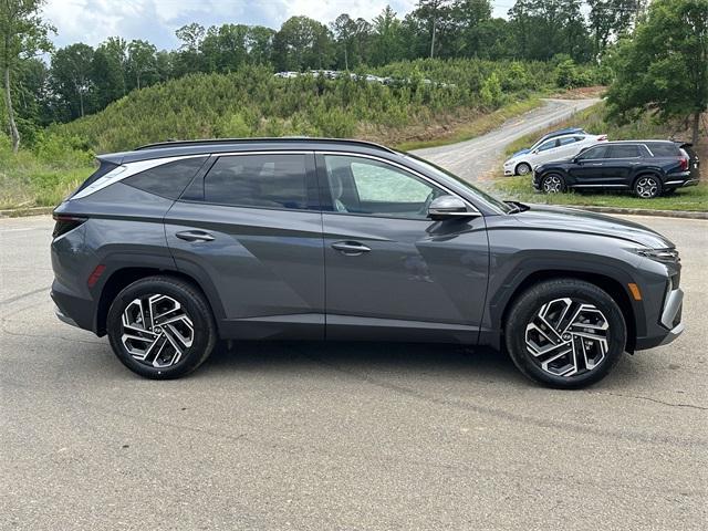 new 2025 Hyundai Tucson car, priced at $41,475