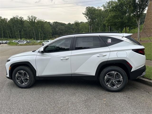 new 2025 Hyundai TUCSON Hybrid car, priced at $30,830