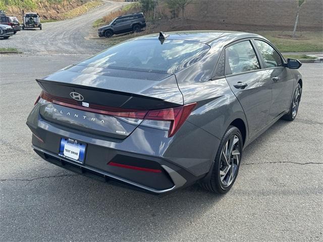 new 2025 Hyundai ELANTRA HEV car, priced at $28,623