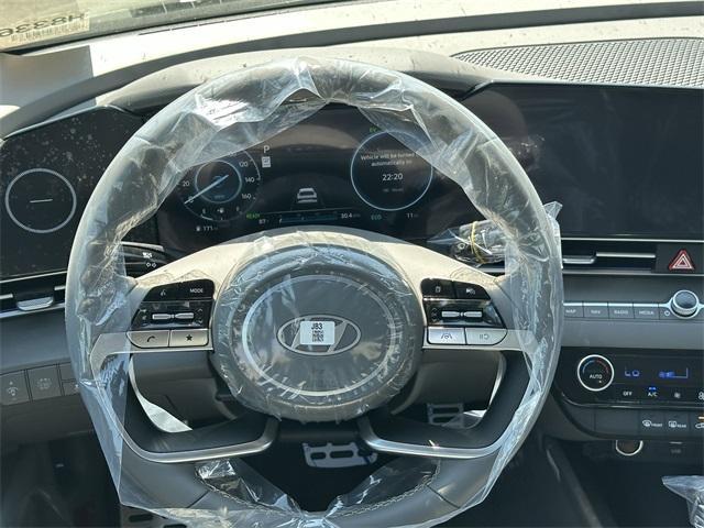 new 2025 Hyundai ELANTRA HEV car, priced at $26,258
