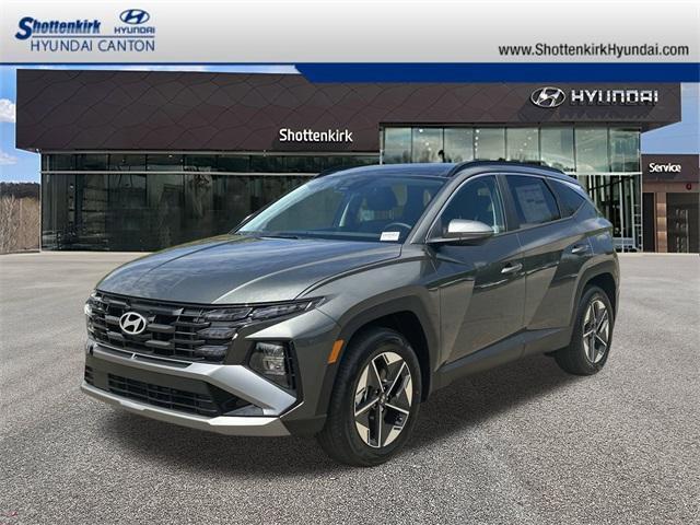 new 2025 Hyundai TUCSON Hybrid car, priced at $36,877