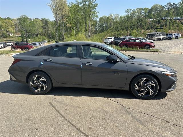 new 2025 Hyundai Elantra car, priced at $21,759